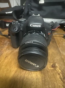 Canon Rebel T3i EOS 600D Digital SLR Camera with 18-55mm Lens with Case - Picture 1 of 4