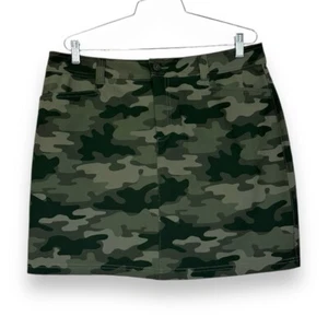 Eddie Bauer Green Camouflage Adventurer 2.0 Skort Athletic Skirt 12 - Picture 1 of 12
