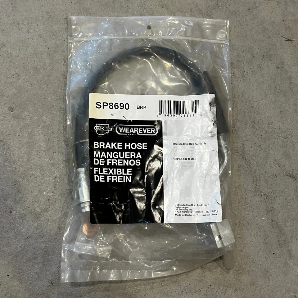 Manguera de freno delantera SP8690 | Se adapta a Toyota 4Runner 2003-2009 | Wearever/Carquest Foto 1 de 2