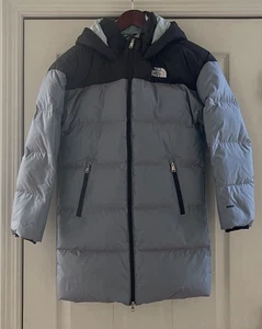 The North Face Mädchen Gotham Daunenparka Große 14/16 blau frost irisierend NEU - Bild 1 von 9
