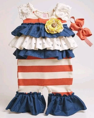 Traje patriótico con volantes Giggle Moon 4 de julio 6M Foto 1 de 3