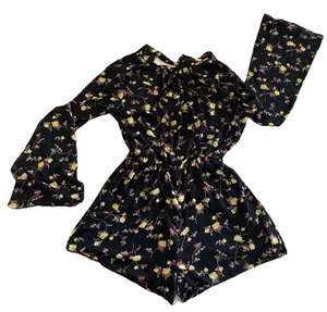 Lush • Open Back Long Sleeve Floral Romper Size Medium Wedding Summer Spring - Picture 1 of 8