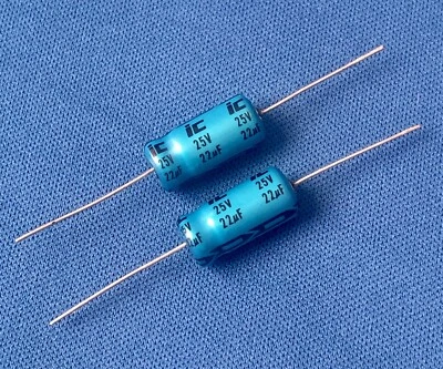Pair Illinois IC 22 uF 25V Electrolytic Capacitors AXIAL Lead tests good