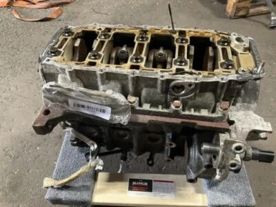 14-17 Fiat 500L FWD MT Engine Cylinder Block 1.4L EAM Q - Imagem 1 de 4