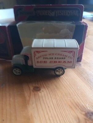 Y30 1920 Model AC Mack 1:43 Matchbox Models Of Yesteryear - Bild 1 von 4