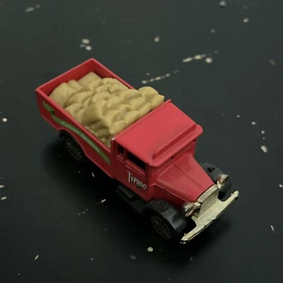 Used Diecast Corgi Morris Truck Typhoo Collectors Model - Image 1 of 4