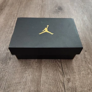 Nike Air Jordan uomo oro e nero scatola di ricambio vuota bambini 3C - Foto 1 di 5