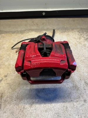 Pinza de freno trasera derecha derecha roja OEM Audi S5 Akebono 2018-2024 Foto 1 de 4