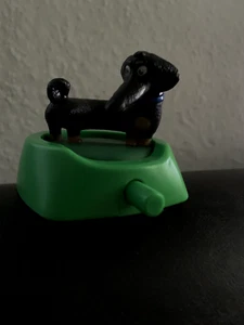 Alte Mechanische DACKEL drehender Spielzeug Drehhund 8×6cm - Bild 1 von 6