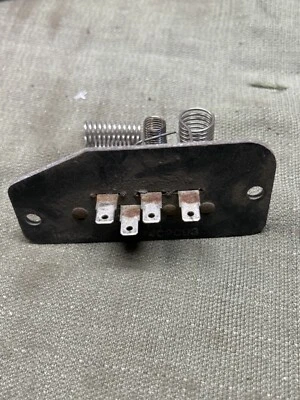1992-1993  Chevrolet Astro GMC Safari Blower Resistor 52462693 - Image 1 of 3