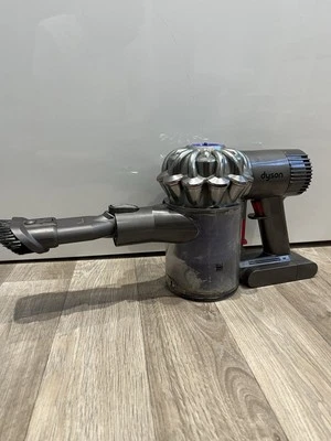 Dyson DC44 Multi Floor Handheld Vacuum Cleaner Grey 22.2-Volts 200-Watts (Parts) - Image 1 of 4