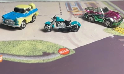 MicroMachines Scaled Harley (Green/Black/Chrome) OTHER VEHICLES NOT INCLUDED - Image 1 of 4