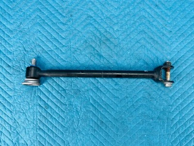 Lexus RX330 RX350 Rear Lower Control Arm No.1 w/Bolts RH or LH 58k 2004-2009 OEM - Image 1 of 4