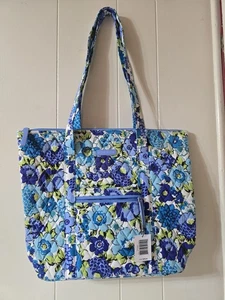 Vera Bradley Women's Villager Tote Bag Blueberry Blooms NWT - Picture 1 of 8