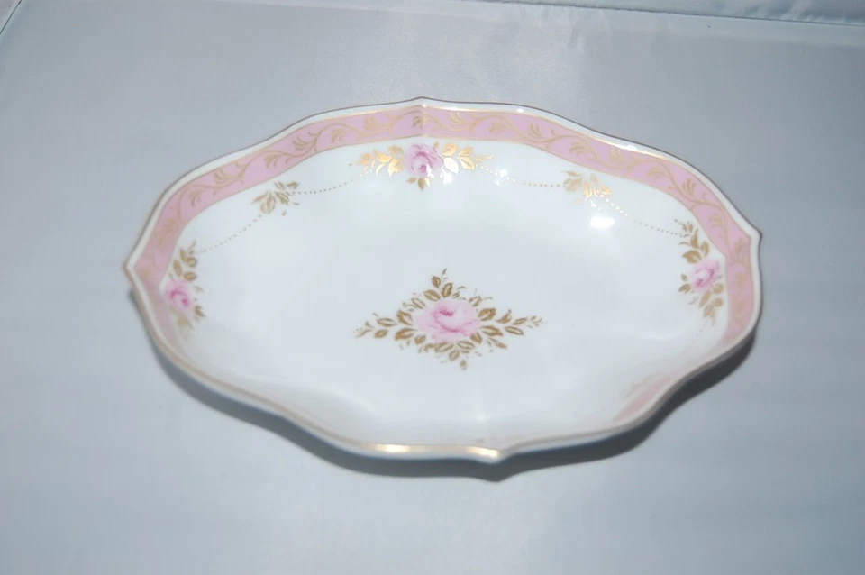 Sahneschale Obstschale 19/15/3,5 cm Bellevue Nossek Kaiser Porzellan  - Bild 1 von 1