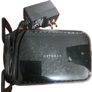 Netgear N150 150 Mbps 4-Port 10/100 Wireless N Router (WNR1000) Tested Working - Picture 1 of 2