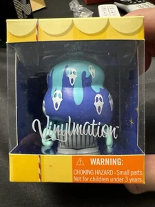 Disney Vinylmation Bakery Mystery Haunted Mansion Hitchhiking Ghost Gus Cupcake - Picture 1 of 12