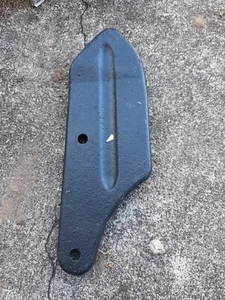 Citroen ID/DS 1968-1975 models Front Bumper Mounting Bracket DX-61517 - Picture 1 of 2