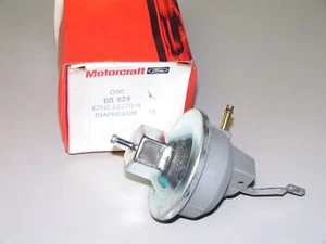 NOS Original Ford Vacuum Advance Chamber 1985-1991 Ford Truck MOTORCRAFT DD-924 - Picture 1 of 3