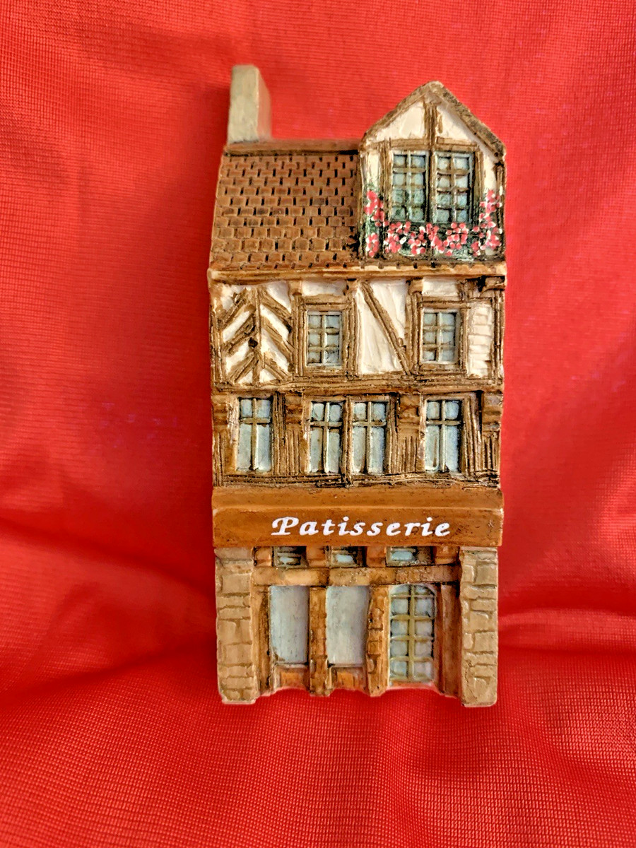 J Carlton Collectible Miniatures for sale | eBay J Carlton Collectible Miniatures for sale | eBay