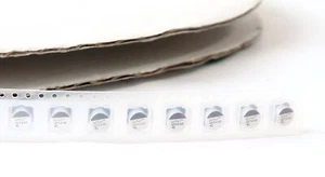 5x 22µF 22uF 16V EEE1CA220SSR SMD Elettrolitici Condensatori / Elko Condensatori - Foto 1 di 1