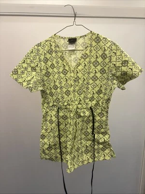 Blusa Médica Baby Phat Talla Pequeña Verde Foto 1 de 4