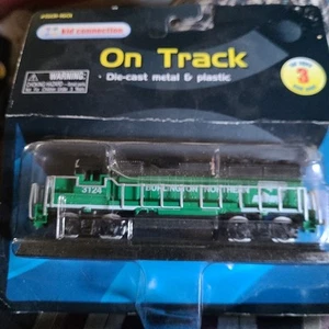 "On Track" 3124 Burlington Northern Train Engine Neu in Verpackung Druckguss Metall & Kunststoff - Bild 1 von 12