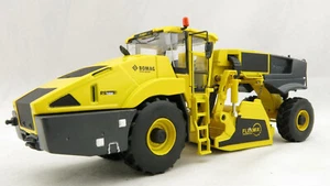 Kaster Scale Models WM 9964 Bomag RS 500 Soil Stabilizers & Road Recycler 1:50 - Picture 1 of 13