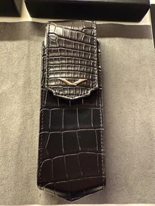BRAND NEW VERTU SIGNATURE S ALLIGATOR LEATHER 100% AUTHENTIC RRP £2,500 CASE - Imagen 1 de 14