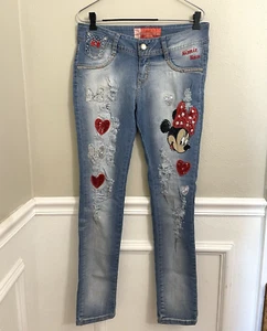 Minnie Mouse bestickte Distressed Jeans Damen Gr. 13 geblendet Herz Schmetterling - Bild 1 von 8