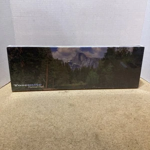 Yosemite Nationalpark Half Dome im Frühling 12" x 36" Panorama Puzzle - Bild 1 von 2