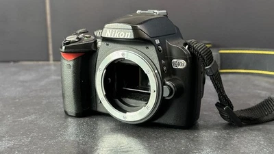 Nikon D40X 10.2MP DSLR Camera Body Only - Image 1 of 4