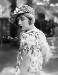 Vintage American celebrity Hollywood actress Marion Davies 8X10 PHOTO - Picture 1 of 1