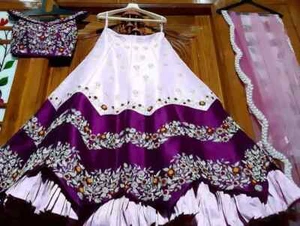 Ropa de boda malaya satinado seda Lehenga Choli con red Dupatta para mujer - Imagen 1 de 9
