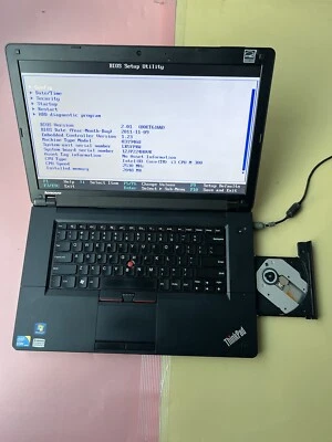 LENOVO THINKPAD EDGE 15 15.6" Intel Core i3 M380 2.53GH 2GB RAM 0GB HDD WEBCAM - Image 1 of 4