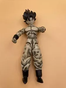 Figura SON GOKU - Dragon Ball Z Ultimate Serie 4 - 2005 RARA - Imagen 1 de 9
