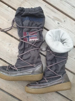 Napapijri Winterstiefel, Schneestiefel, Gr. 37,braun, Schnürstiefel  - Bild 1 von 4