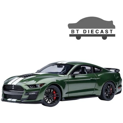 AUTOart FORD MUSTANG SHELBY GT 500 1/18 MODEL CAR ERUPTION GREEN 73097 - Image 1 of 4