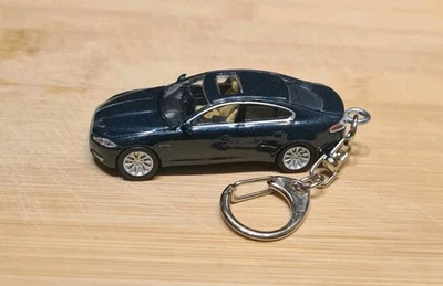 LLAVERO 1/72 MODELO DIECAST COCHE JAGUAR XF Foto 1 de 4