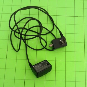 RFU-90UC RF Adapter Cord - Picture 1 of 5