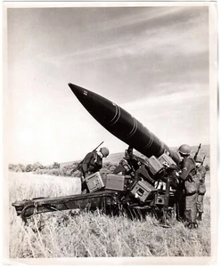 U.S Army's field artillery missile system.Armée.Militaire.Aero.Photo.20,5x25,5cm - Picture 1 of 2