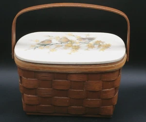Vintage 1970's Woven Basket Purse Decoupage Bird Design Lid Star Fabric Lining - Picture 1 of 17
