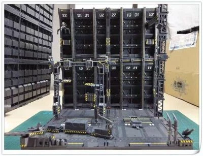 4x MECHANICAL CHAIN ACTION BASE Machine Nest for RE MG 1/100 Model Figure+Decals - Image 1 of 4