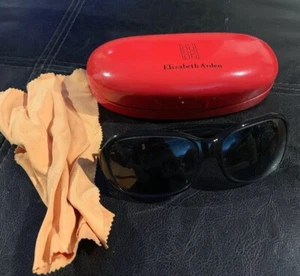 Elizabeth Arden Sunglasses - Picture 1 of 3