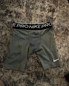 Nike Shorts Boys Small Gray Pro Tight Compression Dri-Fit Youth Kids - Picture 1 of 3