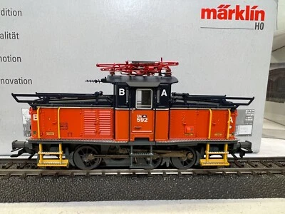 MARKLIN HO 36337 LOCOMOTIVA ELETTRICA DIGITALE Rehie Ue SJ OTTIMA IN SCATOLA  - Immagine 1 di 4