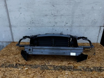 JUEGO OBTURADOR DE AIRE REFUERZO SOPORTE RADIADOR JAGUAR XE OEM (2017-2020) Foto 1 de 4