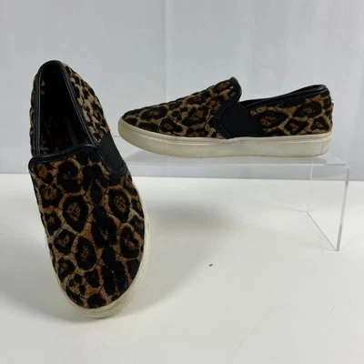 Steve Madden JExcelnt девочек размер 2 животное печати выстеганная поскользнуться туфли кроссовки - Изображение 1 из 4