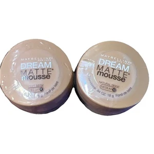 LOT OF 2 Maybelline Dream Matte Mousse Light Beige Medium 0 Foundation .64oz - Picture 1 of 2