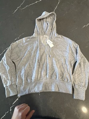 PULÔVER COM CAPUZ REFLEX LIFE IS OUT THERE Cinza Feminino L Novo com etiquetas Crop - Imagem 1 de 4